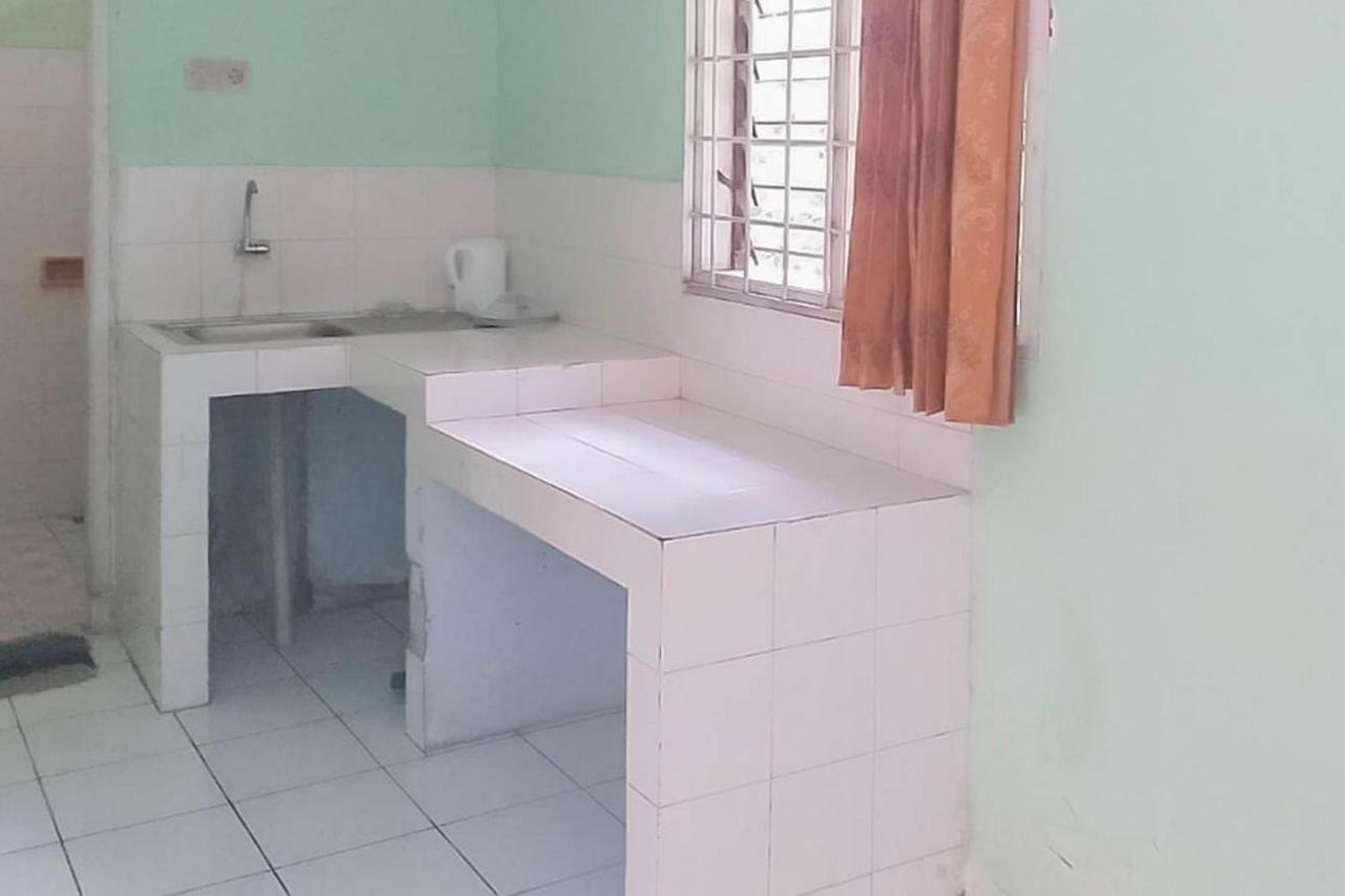 Villa Getsemani Mitra Reddoorz Sangkanurip Экстерьер фото